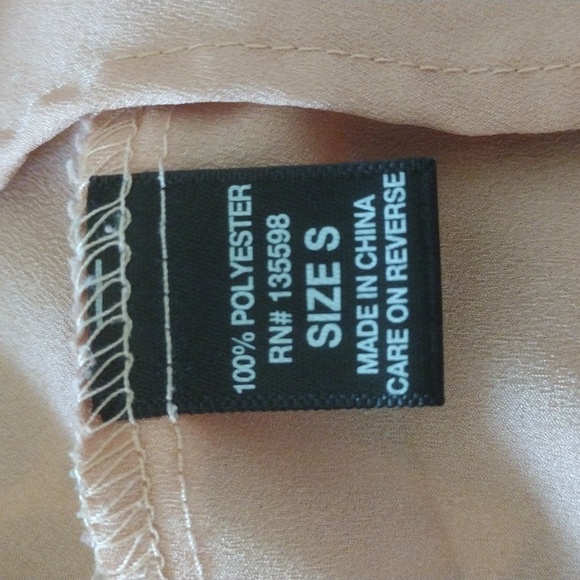 Wishful Park Womens Blouse Size S 3/4 Sleeve Rose Gold - Picture 6 of 7